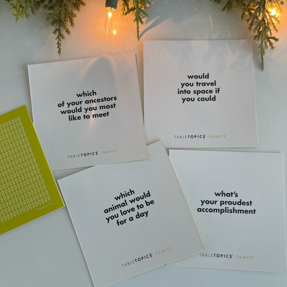 Table Topics - Family Edition - Picture 3 of 4